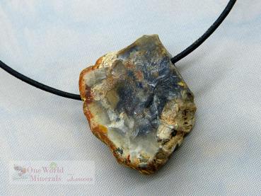 Preview: Versteinertes Holz, roh belassene Schmuckanhänger (entgratet)